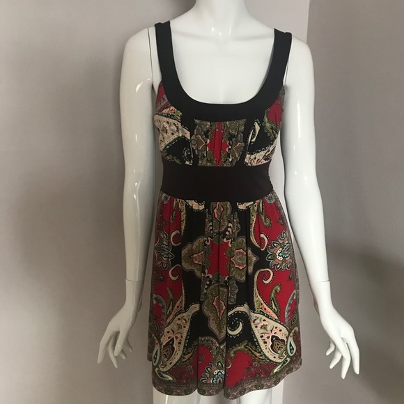 Above the knee dress - Picture 3 of 4